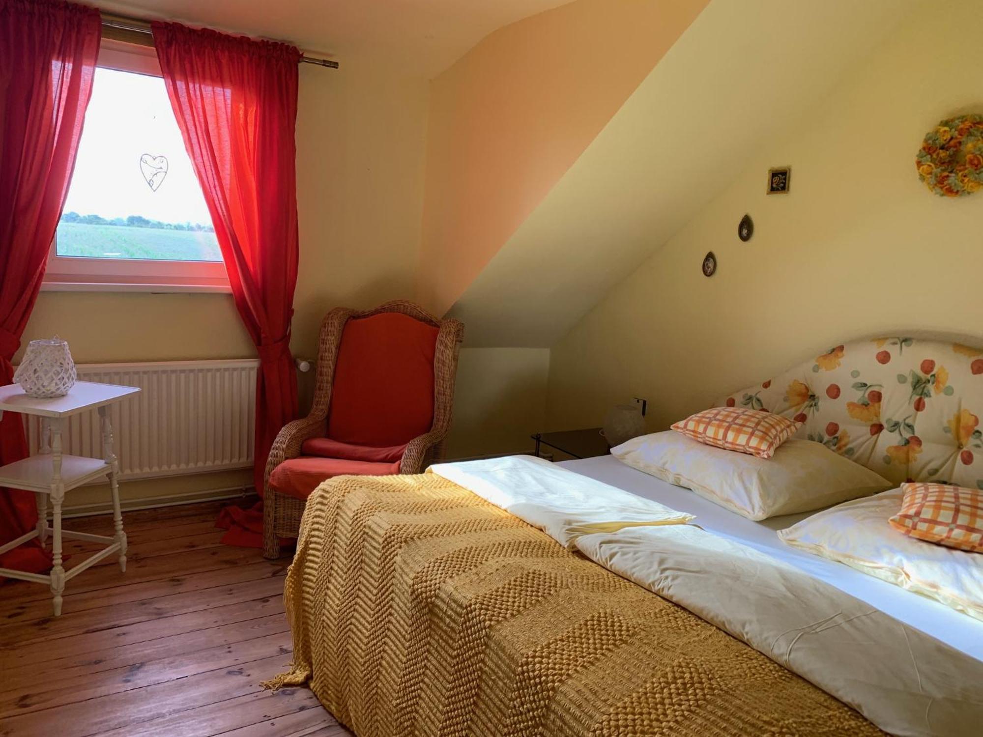 Vierseitenhof Hasenfelde - Ferienwohnung Feldblick Steinhofel Exterior photo